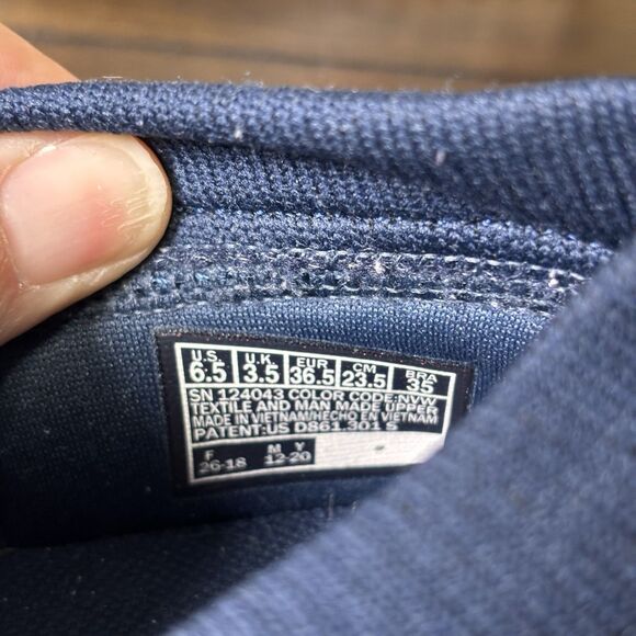 Skechers Women's GO Walk Smart-Wise Sneaker, Navy/White, 6.5 M US - Picture 8 of 8